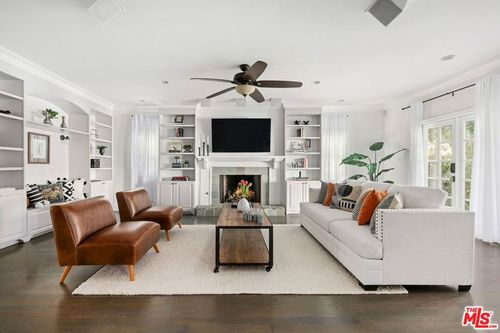 11217 Kling St, Toluca Lake, CA, 91602 | Card Image