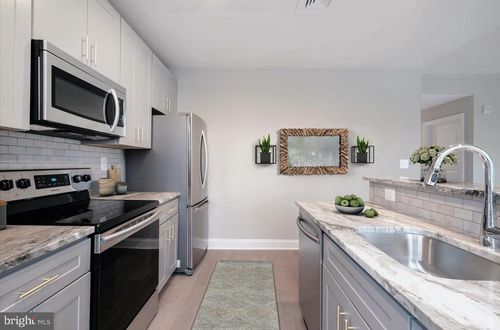 apt-510-60 N 23rd St, PHILADELPHIA, PA, 19103-1582 | Card Image