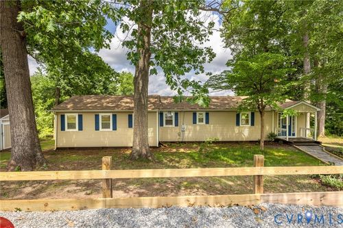 2224 Overlook Rd, Powhatan, VA, 23139-6116 | Card Image