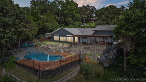 6 Westwind Dr, Sand Springs, OK, 74063-7658 | Card Image