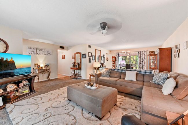 2104 S 26 Th St, House other with 3 bedrooms, 2 bathrooms and null parking in Fort Pierce FL | Image 9
