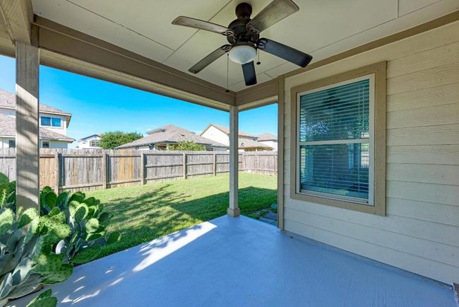 View of covered patio / terrace with ceiling fan | Image 34
