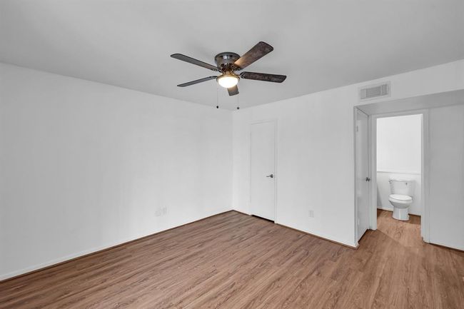 APT-203 - 2100 Wilcrest Dr, Townhouse with 2 bedrooms, 2 bathrooms and null parking in Houston TX | Image 24