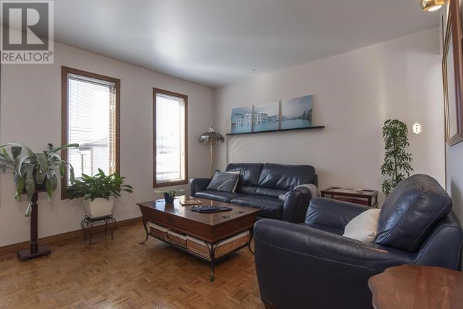 199 Valley St, Home with 5 bedrooms, 4 bathrooms and null parking in Thunder Bay ON | Image 6