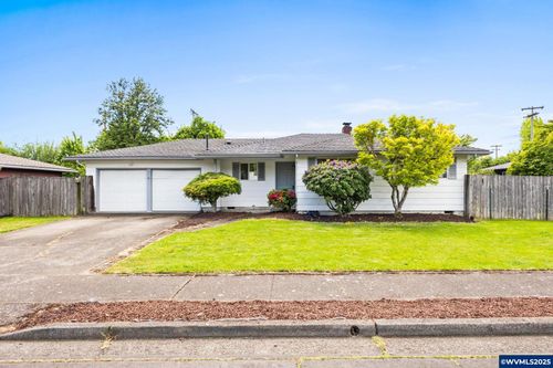 2040 Nw Larch Ave, Corvallis, OR, 97330-1363 | Card Image