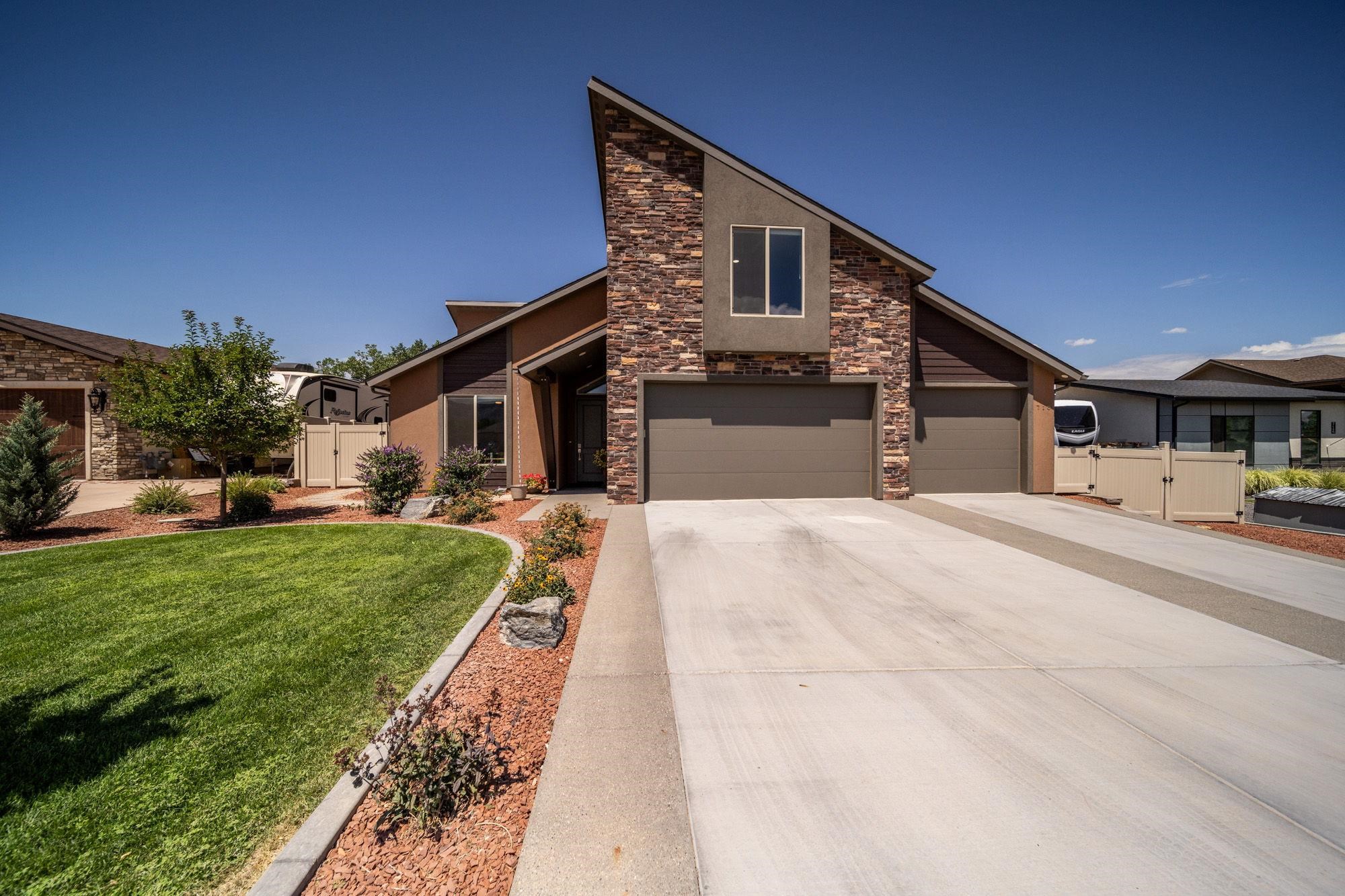 Roundup Dr, Grand Junction, CO 81507