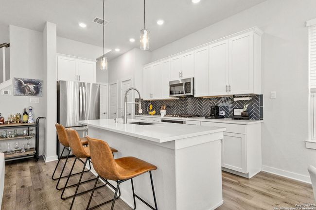 UNIT-33 - 5843 Whitby Rd, House other with 3 bedrooms, 3 bathrooms and null parking in San Antonio TX | Image 10