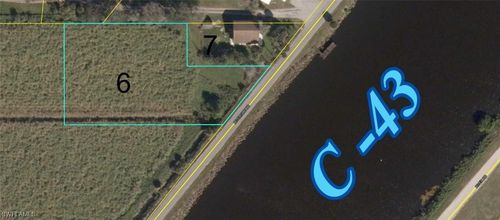 2245 Riverside Dr Sw, Moore Haven, FL, 33471-2048 | Card Image