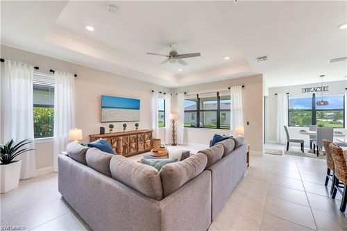 20024 Hartford Blvd, ESTERO, FL, 33928-9641 | Card Image