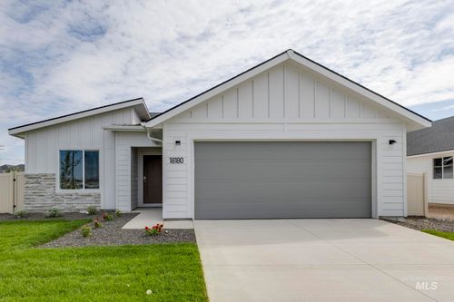18180 N Azalea Ave, Nampa, ID, 83687-4617 | Card Image