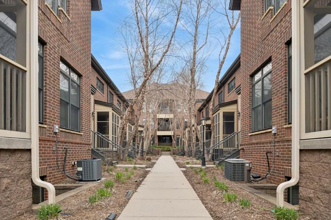 831 River Mews Ct, Townhouse with 4 bedrooms, 4 bathrooms and null parking in Minneapolis MN | Image 50