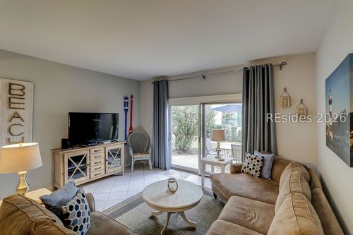 286-19 Stoney Creek Rd, Hilton Head Island, SC, 29928-2928 | Card Image