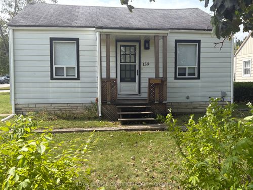 139 Memorial Ave, Orillia, ON, L3V5X1 | Card Image