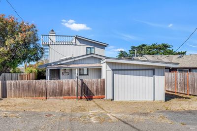 1335 Bay View St, House other with 4 bedrooms, 2 bathrooms and 3 parking in Bodega Bay CA | Image 3