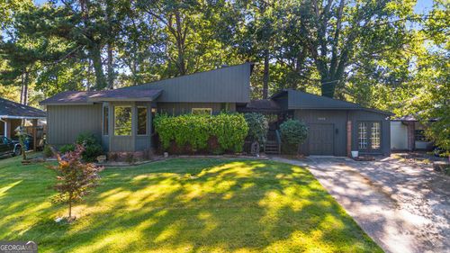 2028 Dewberry Ln, East Point, GA, 30344-1136 | Card Image