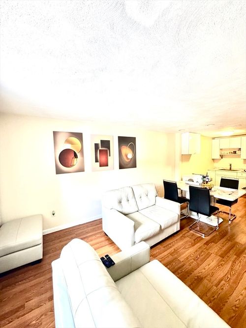 apt-206-27 Gordon St, Framingham, MA, 01702-7350 | Card Image
