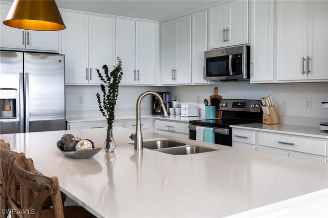 1827 - 43997 Boardwalk Loop, Condo with 2 bedrooms, 2 bathrooms and null parking in Punta Gorda FL | Image 5
