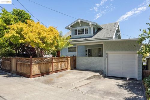 632 Valle Vista Ave, Oakland, CA, 94610-1922 | Card Image