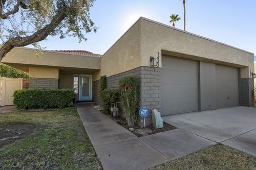 1433 Sunflower Cir N, Palm Springs, CA, 92262-1790 | Card Image