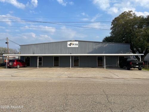 101 Derrick Rd, Broussard, LA, 70518-7114 | Card Image