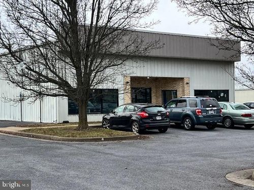 1325 Progress Dr, FRONT ROYAL, VA, 22630-6483 | Card Image