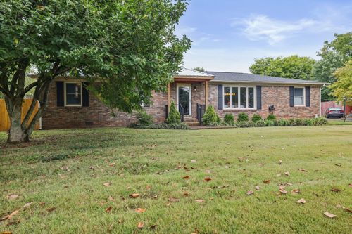 220 Hampton Rd, Columbia, TN, 38401-5045 | Card Image