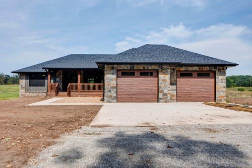 1939 Thomas Rd, Norwood, MO, 65717-9333 | Card Image