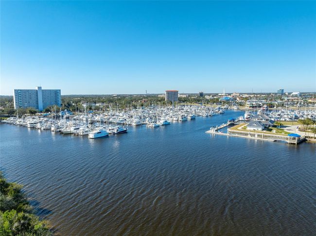 533 - 533 Marina Point Dr, Condo with 2 bedrooms, 2 bathrooms and null parking in Daytona Beach FL | Image 36