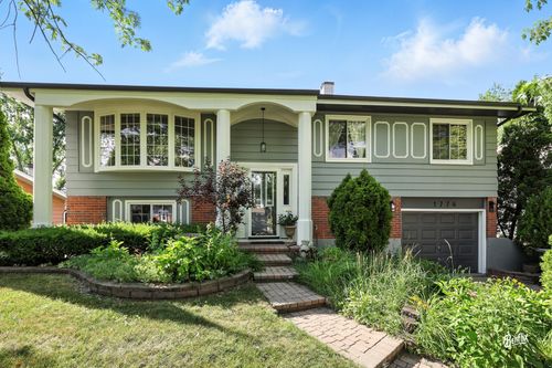 1774 Glen Lake Rd, Hoffman Estates, IL, 60169-4051 | Card Image