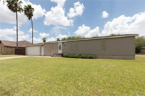 2813 Montgomery Dr, Pharr, TX, 78577-6922 | Card Image