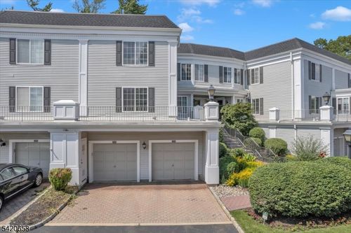 240 Riveredge Dr, Chatham Twp, NJ, 07928-3106 | Card Image