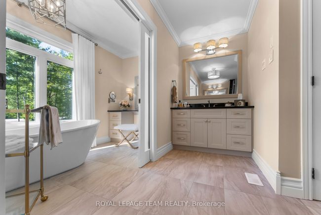 2803 Centennial Lake Rd, House other with 4 bedrooms, 4 bathrooms and 10 parking in Calabogie ON | Image 15