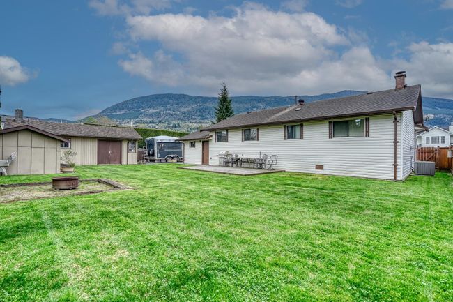 42217 Corona Avenue, House other with 3 bedrooms, 2 bathrooms and 6 parking in Yarrow BC | Image 22