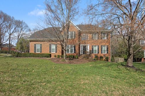 301 Saddlebridge Ln, Franklin, TN, 37069-4318 | Card Image