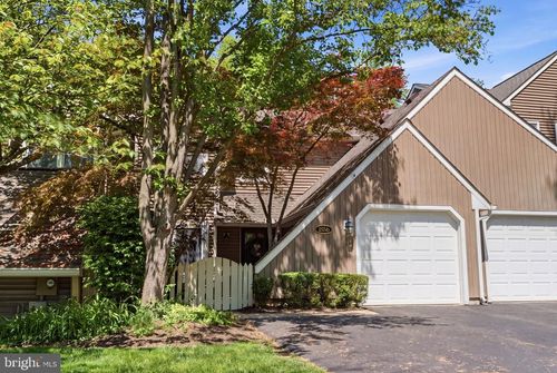 1586 Bud Ln, YARDLEY, PA, 19067-5749 | Card Image