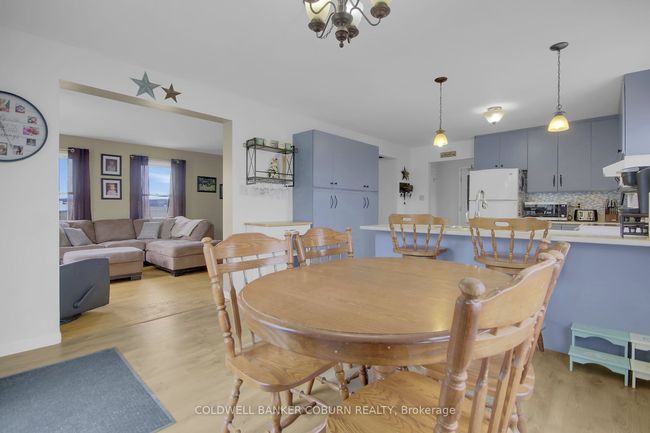 10658 Main St, House other with 4 bedrooms, 2 bathrooms and 3 parking in South Mountain ON | Image 7