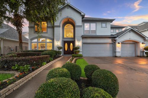 5214 Harvest Bend Ct, Sugar Land, TX, 77479-4214 | Card Image