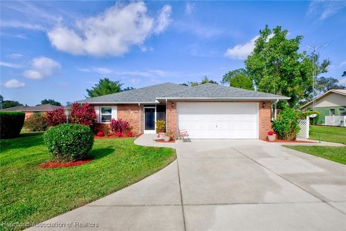 3613 Divot Rd, Sebring, FL, 33872-3889 | Card Image