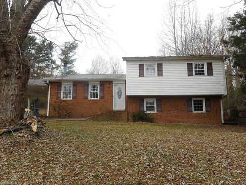 5511 Windemere Cir, Trinity, NC, 27370-7524 | Card Image