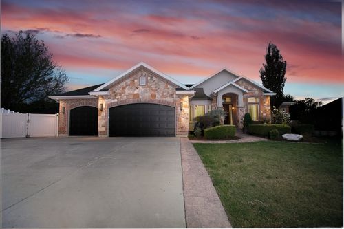 1203 W Makiya Cir, South Jordan, UT, 84095-2228 | Card Image