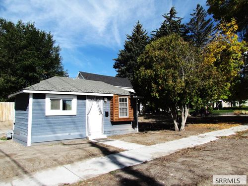 346 Chamberlain Ave, Idaho Falls, ID, 83402-3942 | Card Image