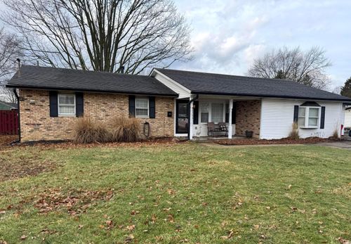 221 N Main St, London, OH, 43140-1146 | Card Image