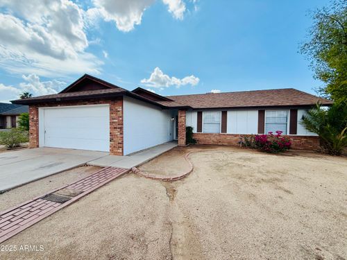 7001 W North Ln, Peoria, AZ, 85345-6760 | Card Image