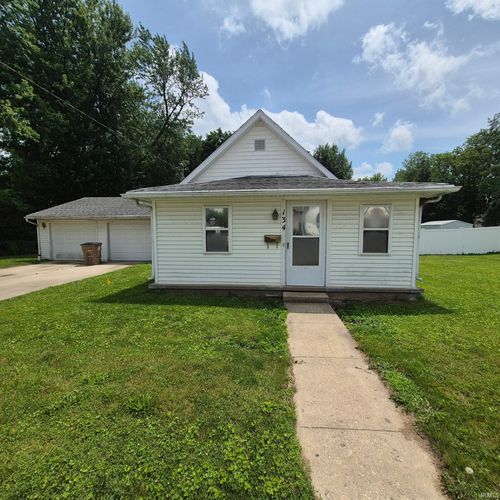 134 E Carl St, Winchester, IN, 47394-2106 | Card Image
