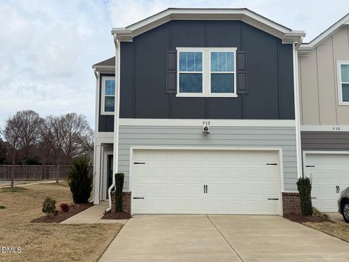 932 Clearhaven Ln, Fuquay Varina, NC, 27526-4340 | Card Image