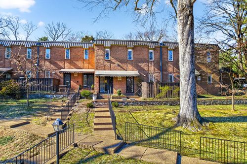 638 Timber Ln, Nashville, TN, 37215-1120 | Card Image