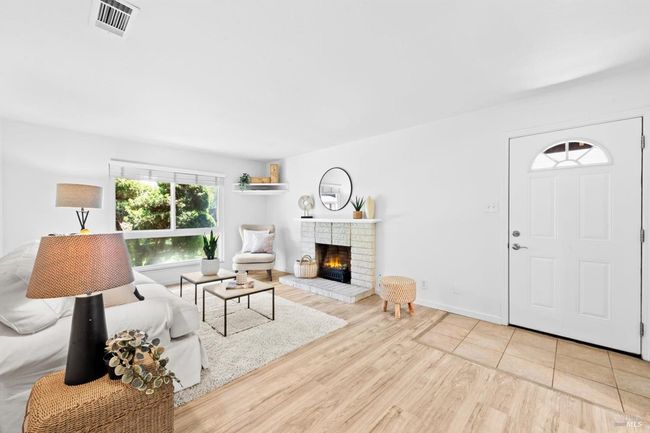 3403 Willis Dr, Condo with 3 bedrooms, 2 bathrooms and 1 parking in Napa CA | Image 37