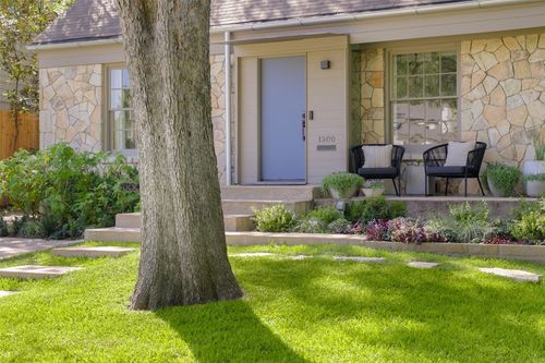 1900 Stamford Ln, Austin, TX, 78703-2942 | Card Image