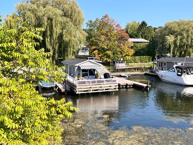 100 N Harbour Rd W, Home with 2 bedrooms, 1 bathrooms and 1 parking in Goderich ON | Image 5