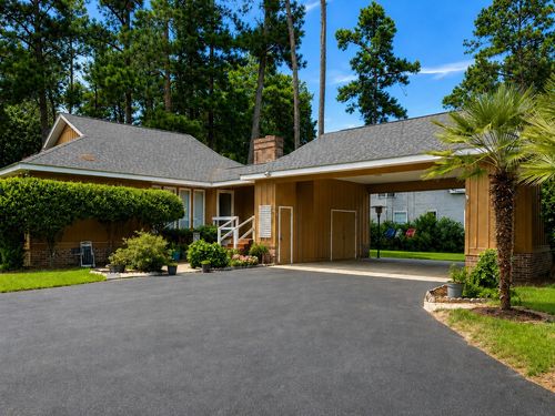 106 Wateree Dr, Santee, SC, 29142-9308 | Card Image